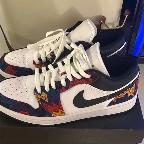 Jordan White and Multicolor Men's Sneakers - Picture 4 of 7